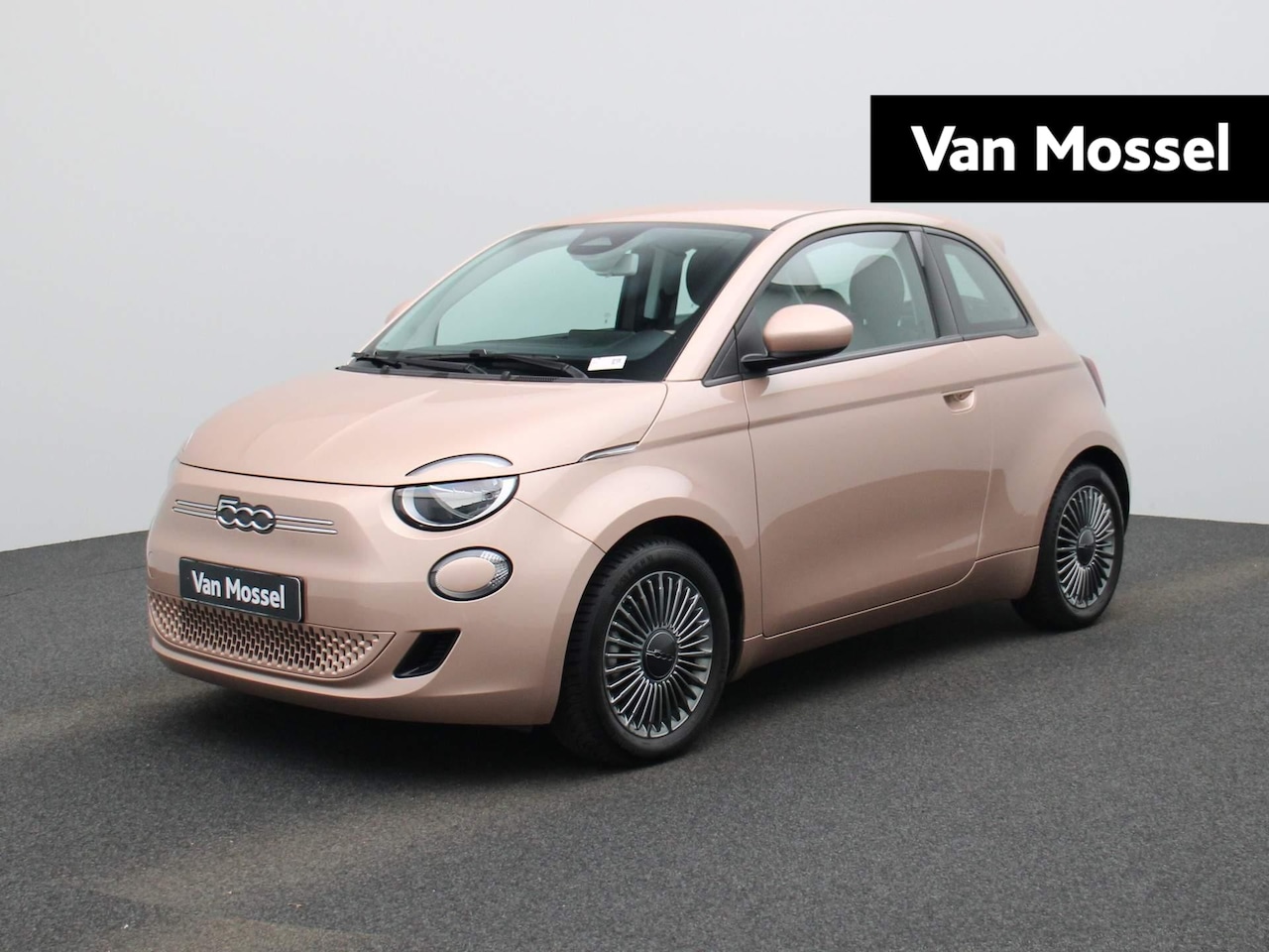 Fiat 500e - 3+1 Icon 42 kWh | Navigatie | Stoelverwarming | Cruise Controle | LMV 16"| Apple Carplay/A - AutoWereld.nl