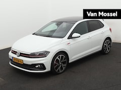 Volkswagen Polo - 2.0 TSI GTI | ACHTERUITRIJCAMERA | PANORAMADAK | APPLE CARPLAY | ANDROID AUTO | NAVIGATIE