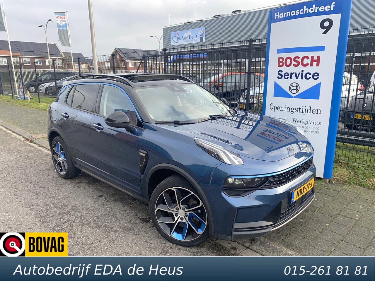 Lynk & Co 01 - 1.5 PHEV 261pk Nette auto met o.a. pano dak, navi, LED, cruise, 20", etc. - AutoWereld.nl