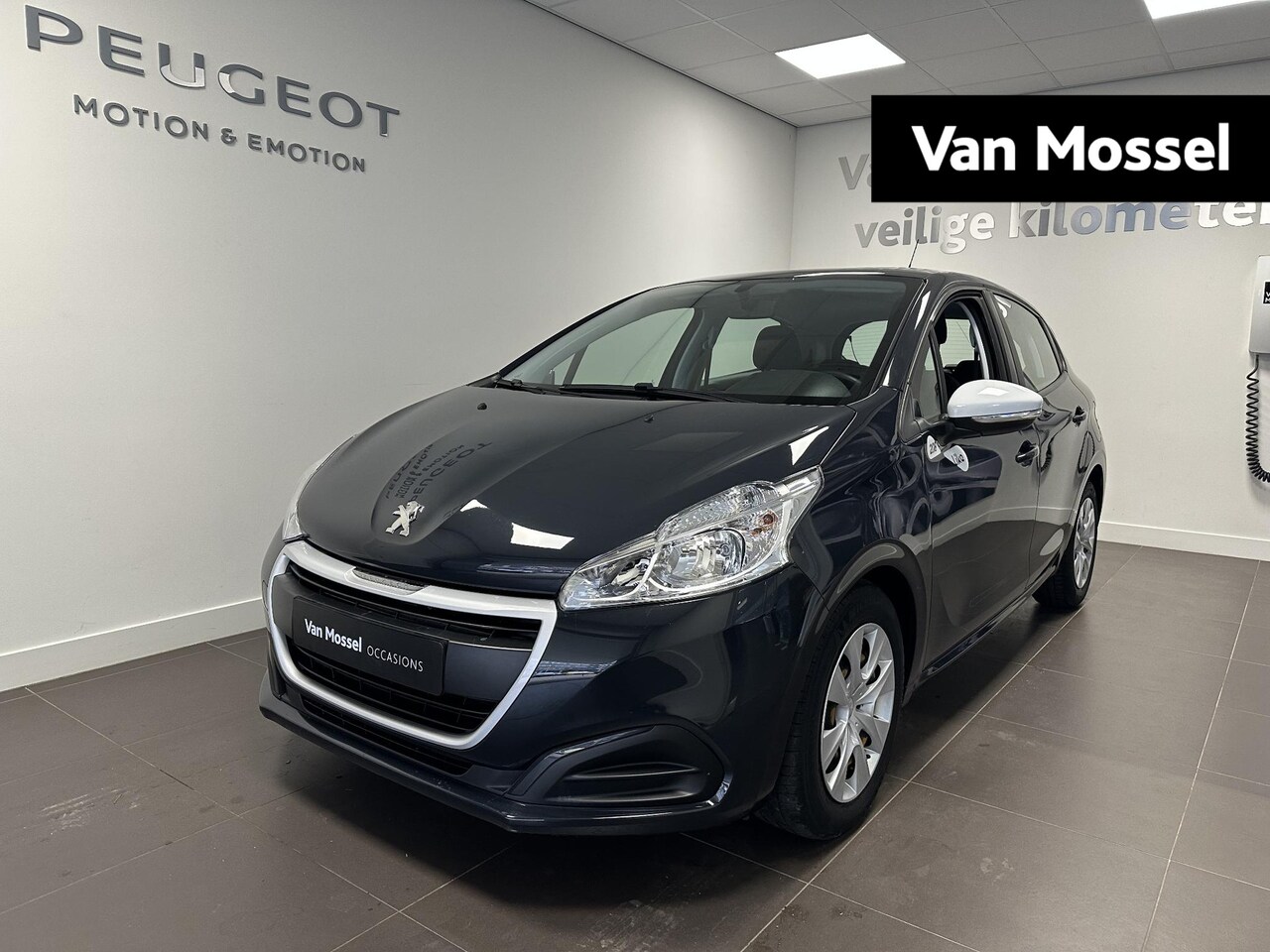 Peugeot 208 - 1.2 PureTech Like | Airco | Bluetooth telefoonvoorbereiding | LED | Cruise Control | - AutoWereld.nl