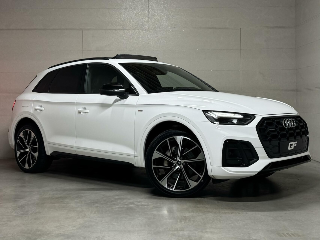 Audi Q5 - 50 TFSI e Quattro Black Edition S-Line Pano Trekh. - AutoWereld.nl