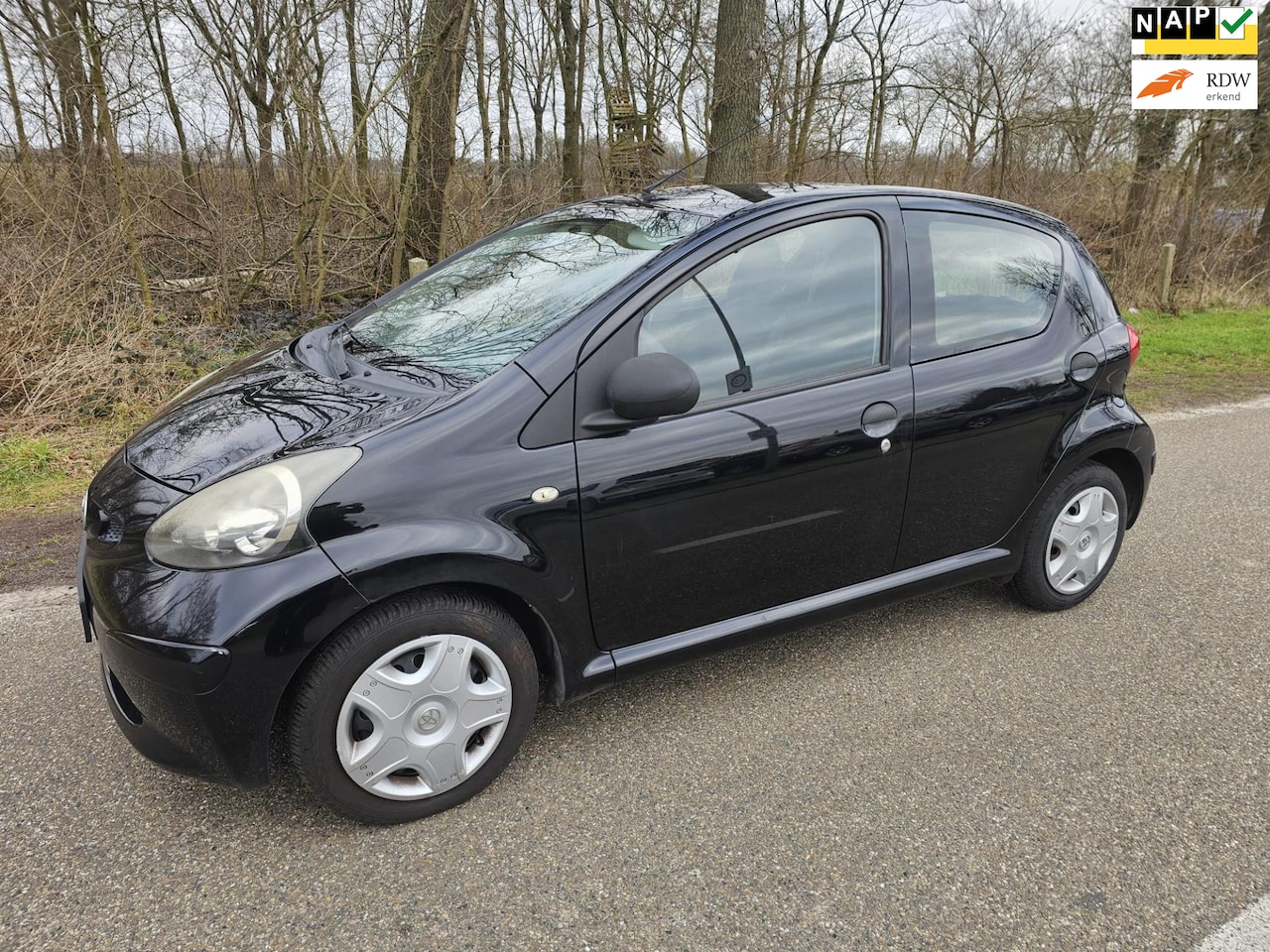 Toyota Aygo - 1.0-12V - AutoWereld.nl