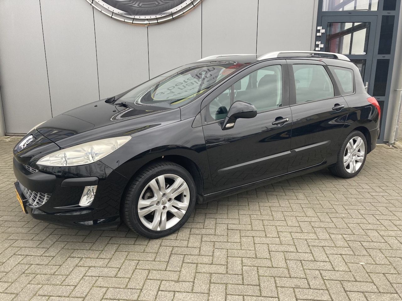 Peugeot 308 SW - 1.6 VTi XS Automaat | Trekhaak | Clima | Panoramadak - AutoWereld.nl