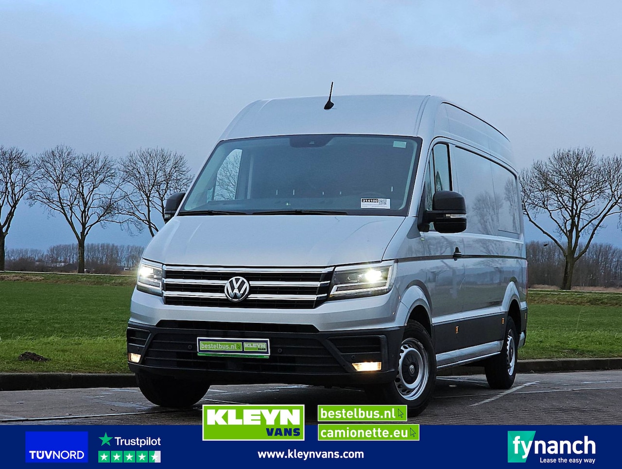 Volkswagen Crafter - 35 2.0 L3H3 LED Navi 177Pk! - AutoWereld.nl