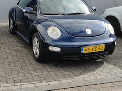 Volkswagen New Beetle Cabriolet - 2.0 Trendline