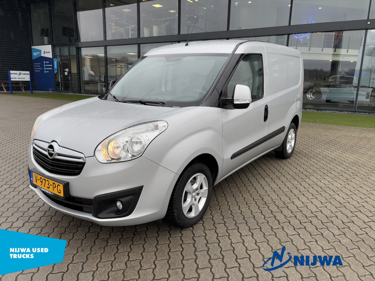 Opel Combo - Airco + Parkeersensoren - AutoWereld.nl