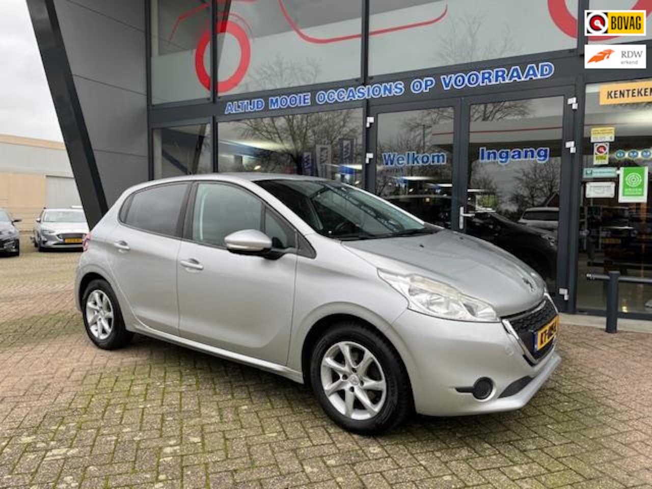 Peugeot 208 - 1.2 Vti Active 1.2 VTi Active - AutoWereld.nl