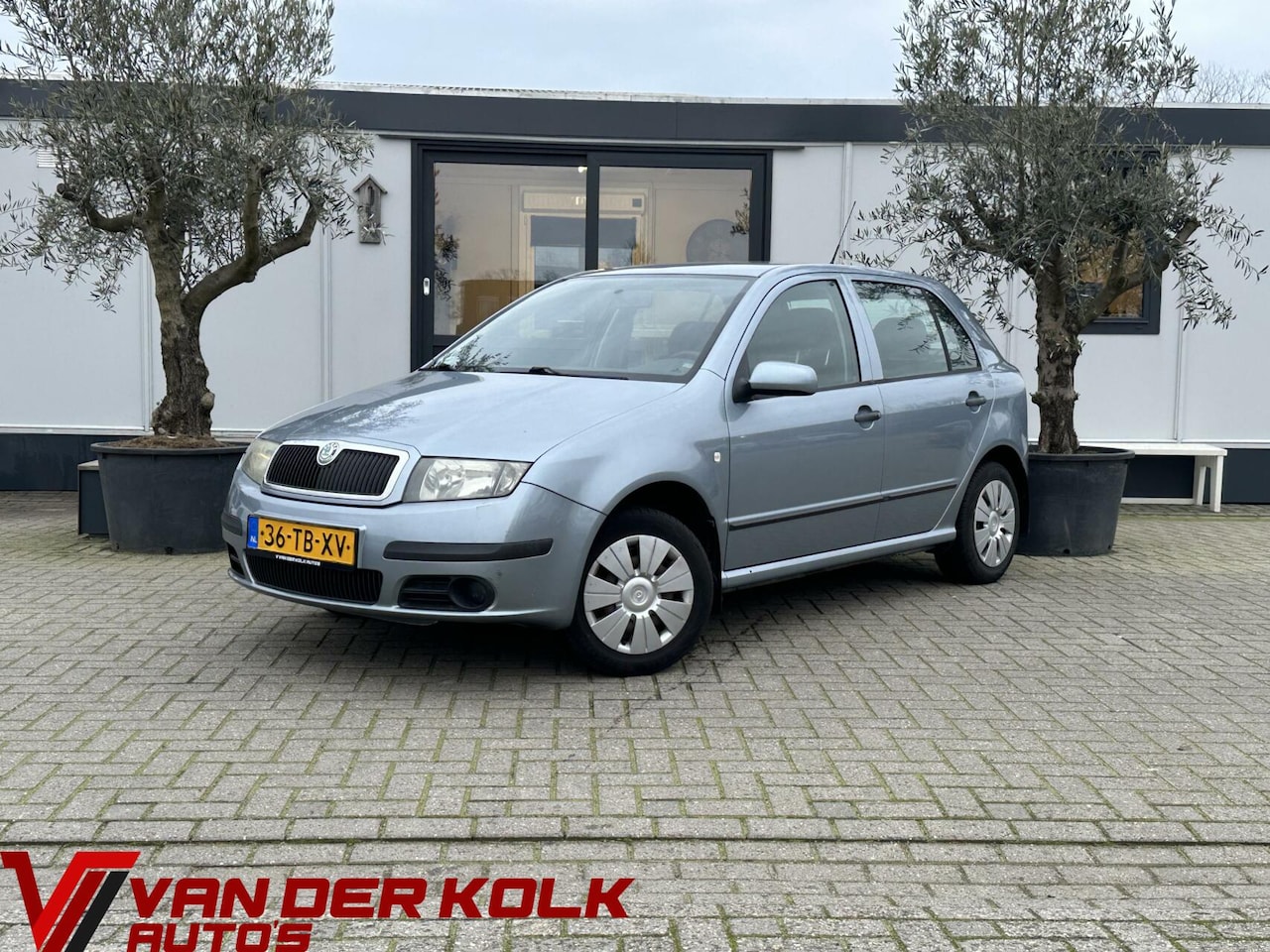 Skoda Fabia - 1.4-16V Elegance Nieuwe APK Airco - AutoWereld.nl