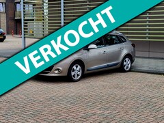 Renault Mégane Estate - 2.0 Dynamique / Automaat / Pdc / Airco / Nap / Navi