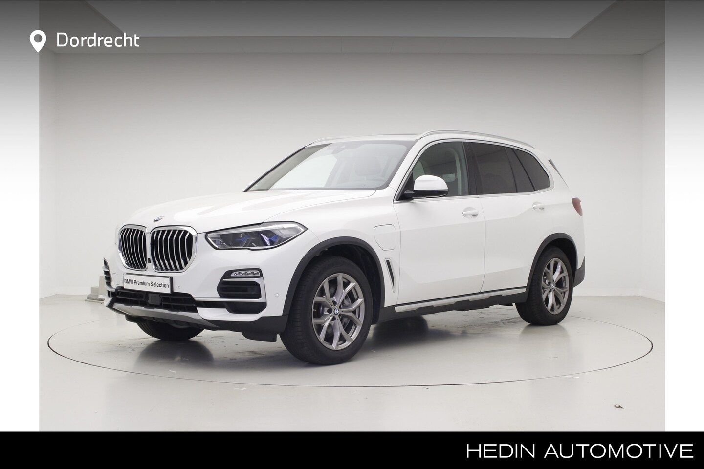 BMW X5 - xDrive45e xLine | Panorama | Trekhaak | Laser | Head-Up | | Luchtvering v+a - AutoWereld.nl