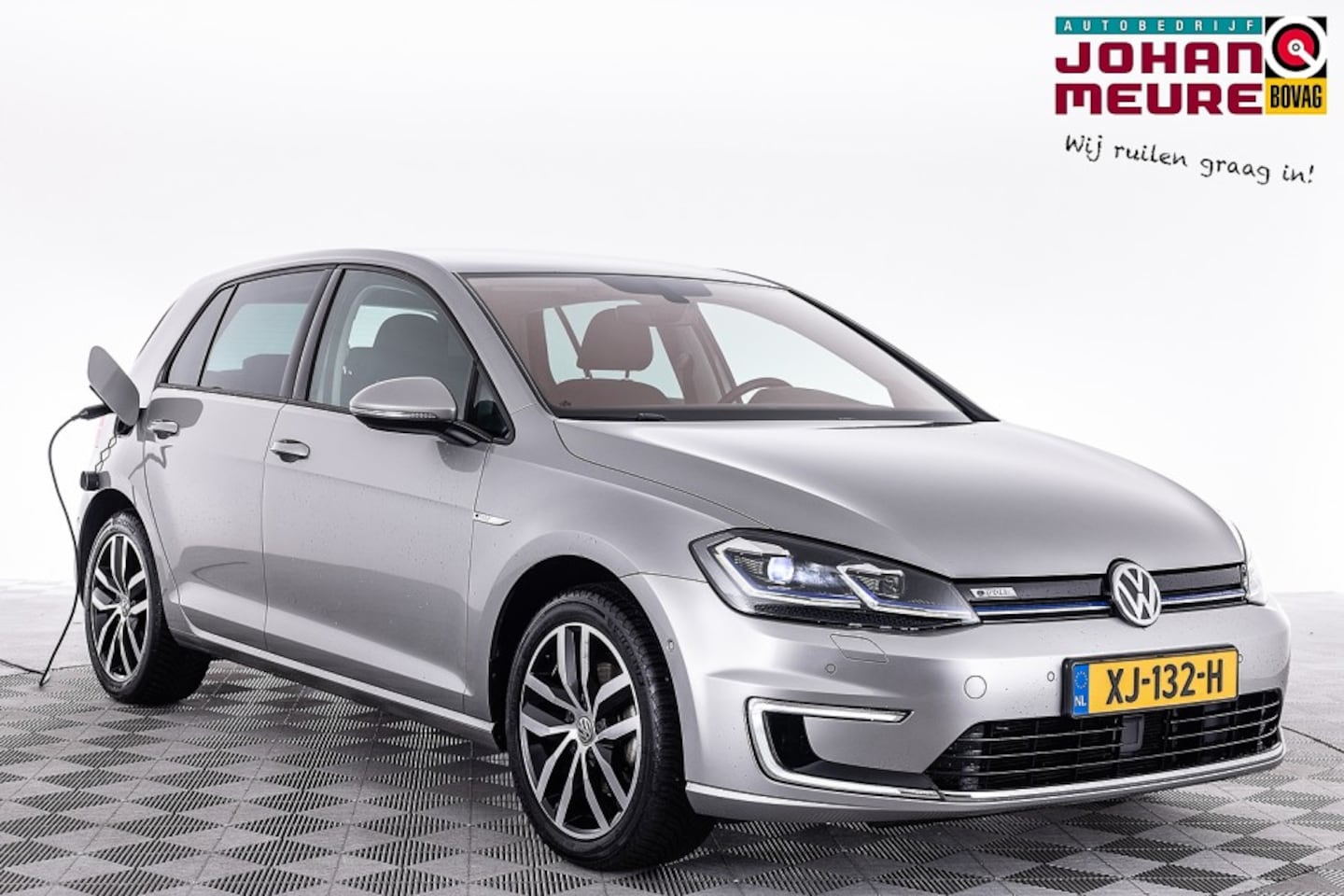 Volkswagen e-Golf - | Virtual DASH | Full LED | NAVI | VELGEN . - AutoWereld.nl