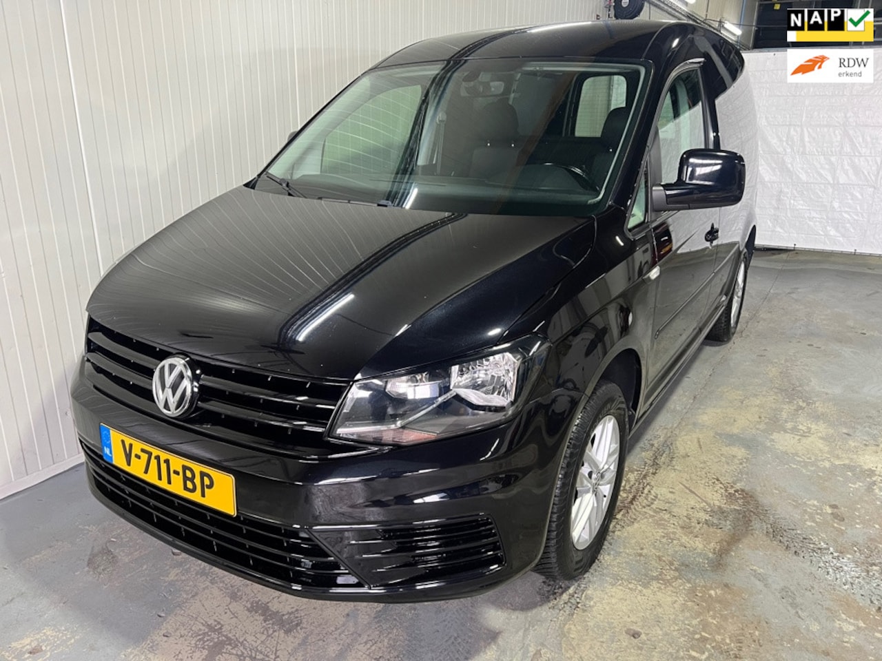 Volkswagen Caddy - 1.6 TDI L1H1 Highline Nieuwe distributie riem/wp - AutoWereld.nl