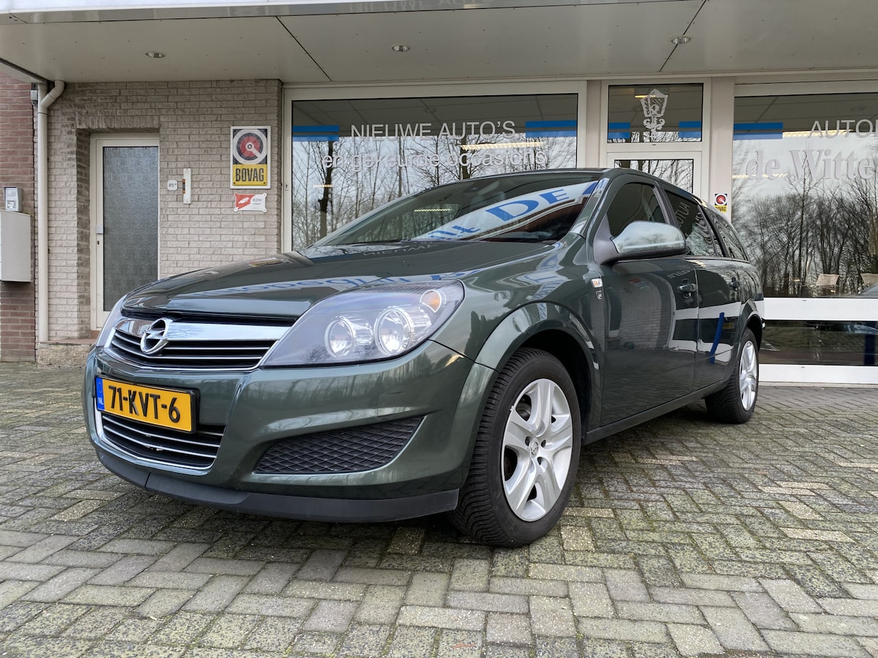 Opel Astra Wagon - 1.4 Edition Airco/Multifunctioneel stuur/ - AutoWereld.nl