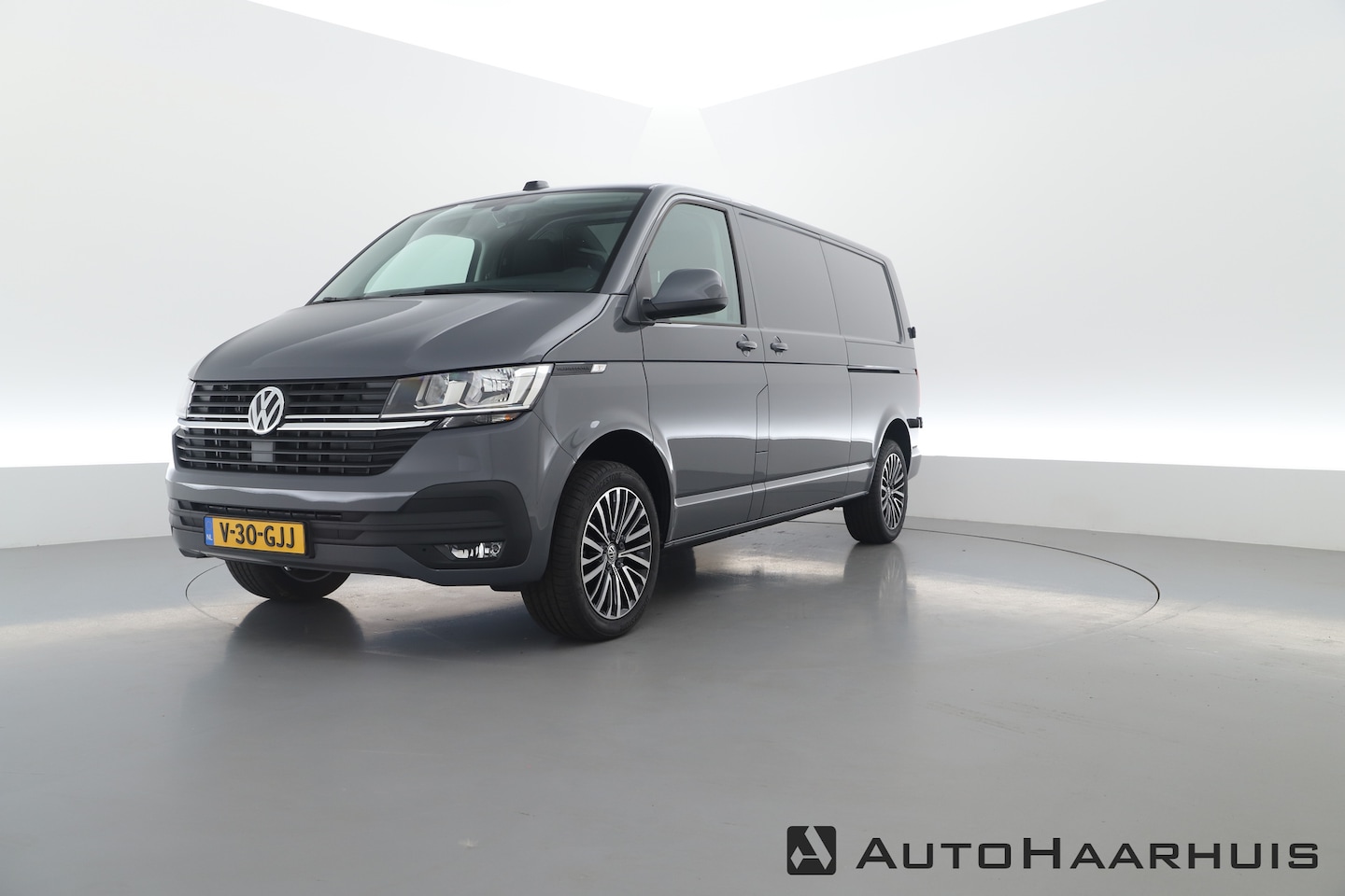 Volkswagen Transporter - 2.0 TDI - 150pk DSG-Automaat | Digitaal Cockpit | Airco | Navi | Cruise | 2x Schuifdeur | - AutoWereld.nl