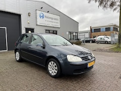 Volkswagen Golf - 1.6 FSI Comfortline|5DRS| AIRCO| Met APK