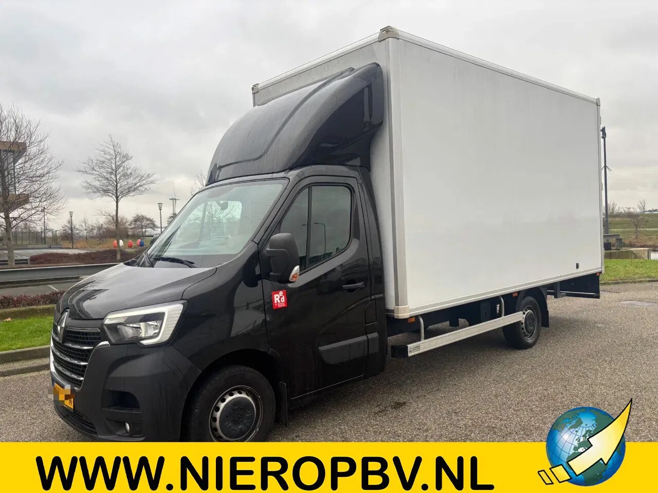 Renault Master - 2.3DCI Bakwagen 160PK Airco Navi Cruisecontrol EURO 6 BAKMATEN : 4,70L 2,50H 2.15B - AutoWereld.nl