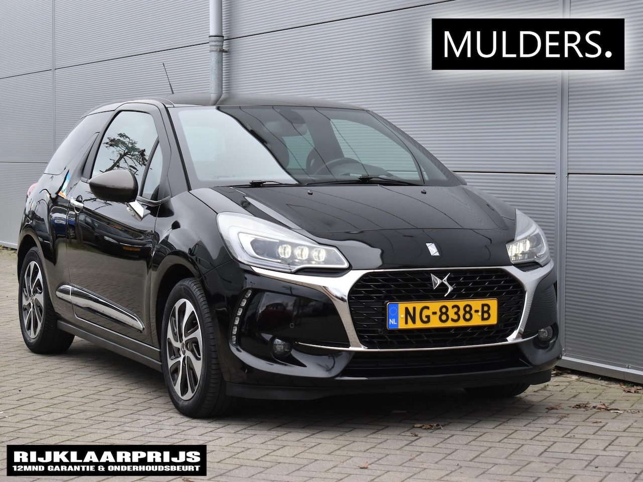 DS 3 - 1.2 PureTech So Chic CAMERA  / NAVI / LED - AutoWereld.nl