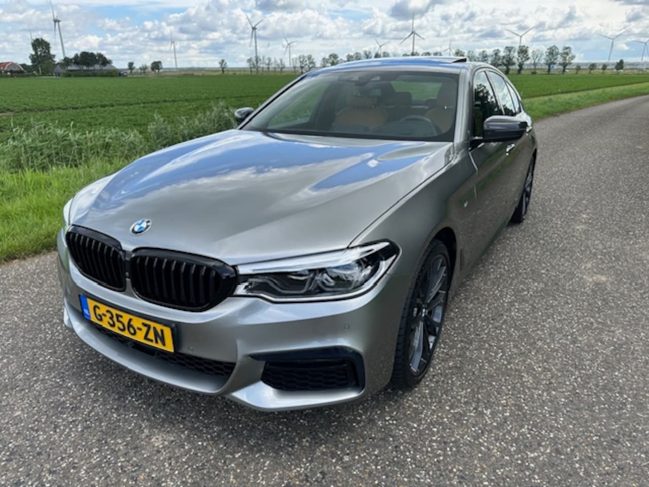 BMW 5-serie - 540i High Executive M-Sport Full Options - AutoWereld.nl