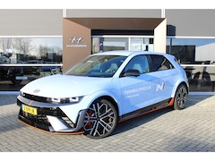 Hyundai IONIQ 5 - N AWD 84 kWh | Achterbank in delen neerklapbaar | Achterruitverwarming | Achterstoelen ver