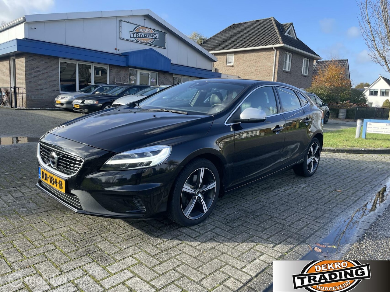 Volvo V40 - 2.0 T4 R-Design 2018 Btw auto - AutoWereld.nl