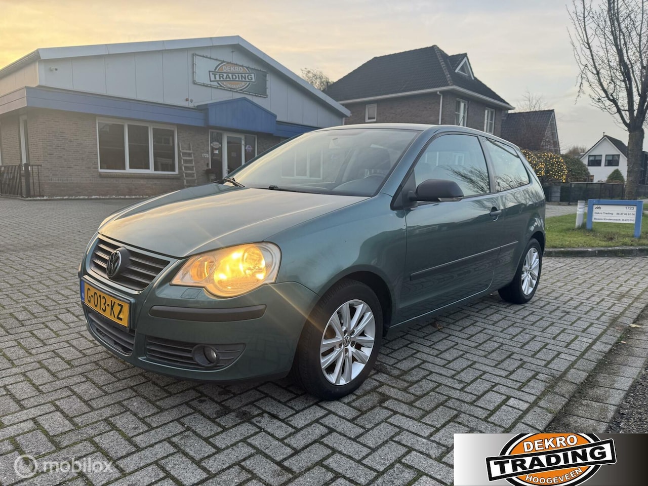 Volkswagen Polo - 1.2-12V Comfortline airco cruise stoelverwarming - AutoWereld.nl