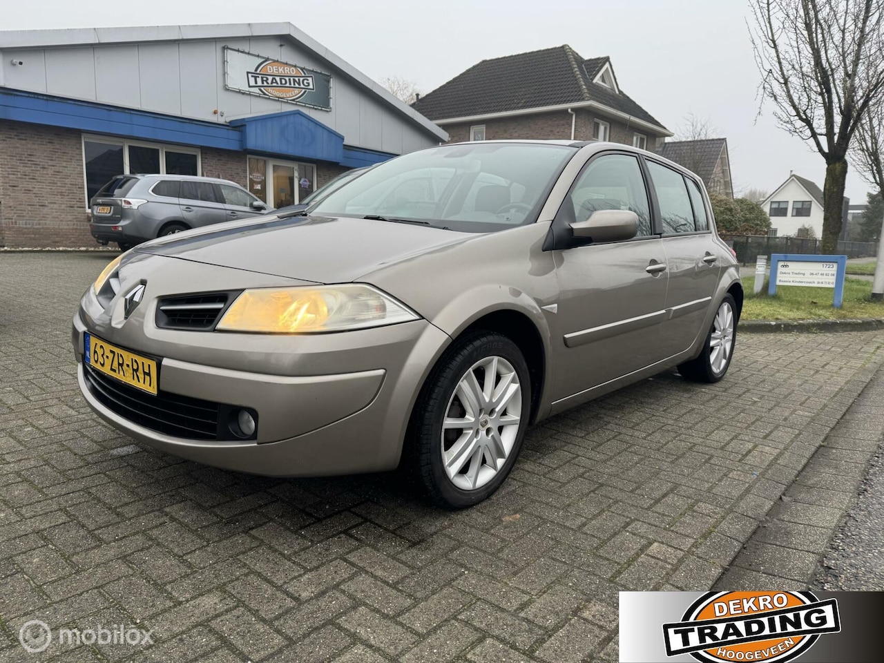 Renault Mégane - 1.6-16V Tech Line Gas G3 panorama dak - AutoWereld.nl