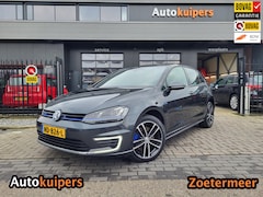 Volkswagen Golf - 1.4 TSI GTE | Met panoramadak, cruise control, climate control, navigatie en inclusief BOV