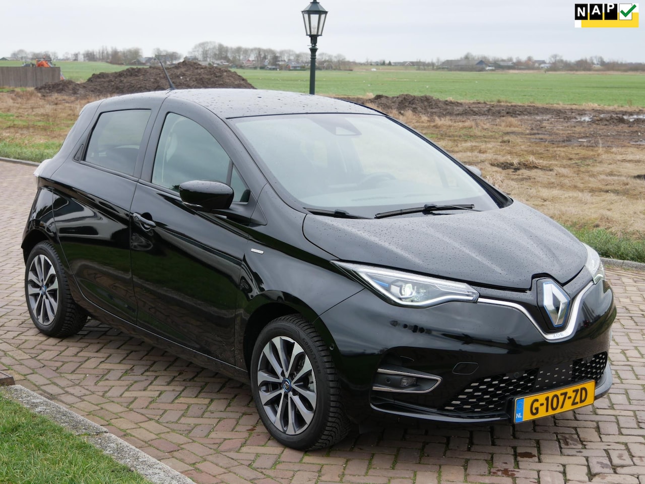 Renault Zoe - R135 Edition One 52 kWh FULL OPTIONS ** 11699 NETTO ** 36.000km !! - AutoWereld.nl