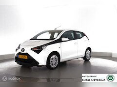 Toyota Aygo - 1.0 VVT-i 72pk X-Play applecarplay|airco|camera|dab|5drs