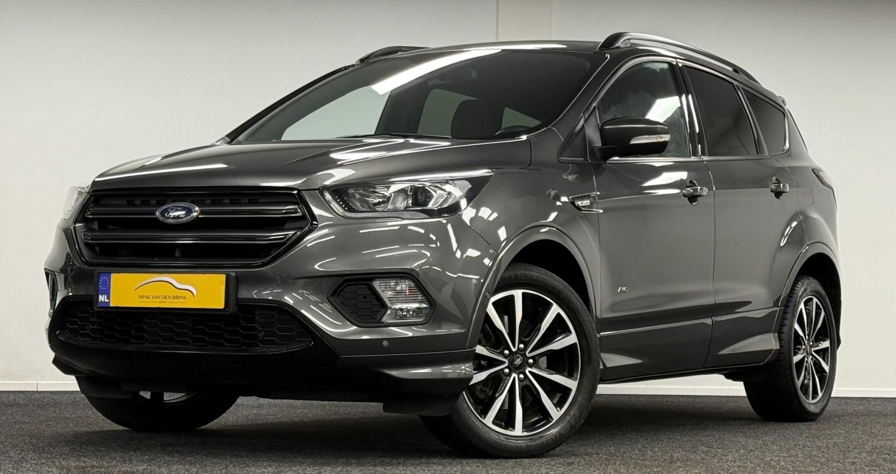 Ford Kuga - 1.5 EcoBoost ST Line*AWD*175PK*DealerOh*Navi*Carplay*Camera*Stoel&Stuurverw - AutoWereld.nl