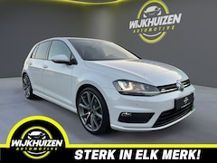 Volkswagen Golf - 1.4 TSI Highline 3x R-Line met Panorama dak 18 Inch Uniek