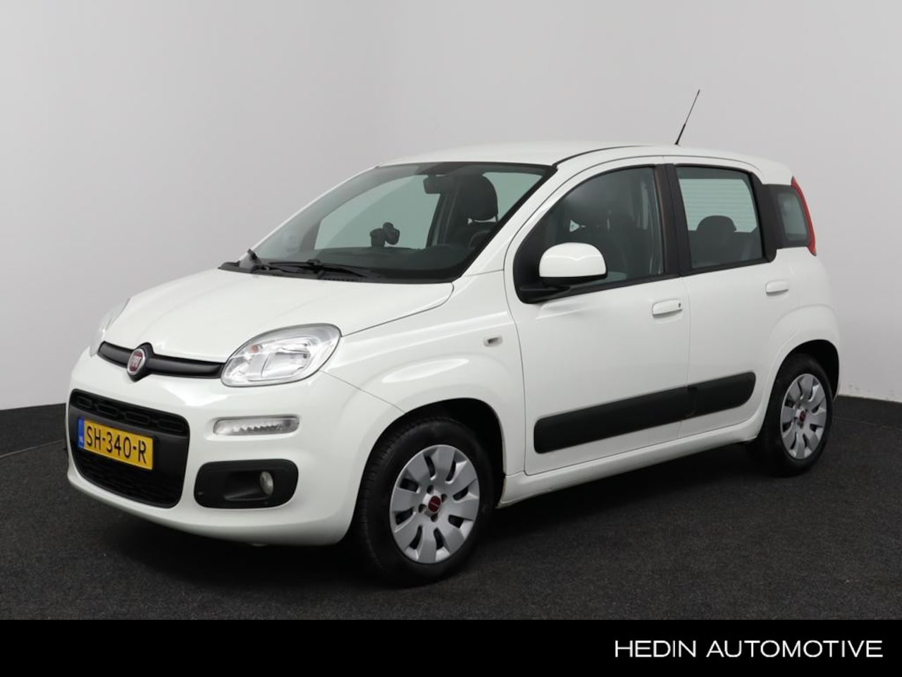 Fiat Panda - 1.2 70 pk Lounge | Airco | Centrale Vergrendeling | Elektrische Ramen | City Drive | - AutoWereld.nl