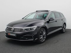 Volkswagen Passat Variant - 1.4 TSI PHEV GTE Business 204PK DSG matrix led, trekhaak, achteruitrijcamera, adaptive cru