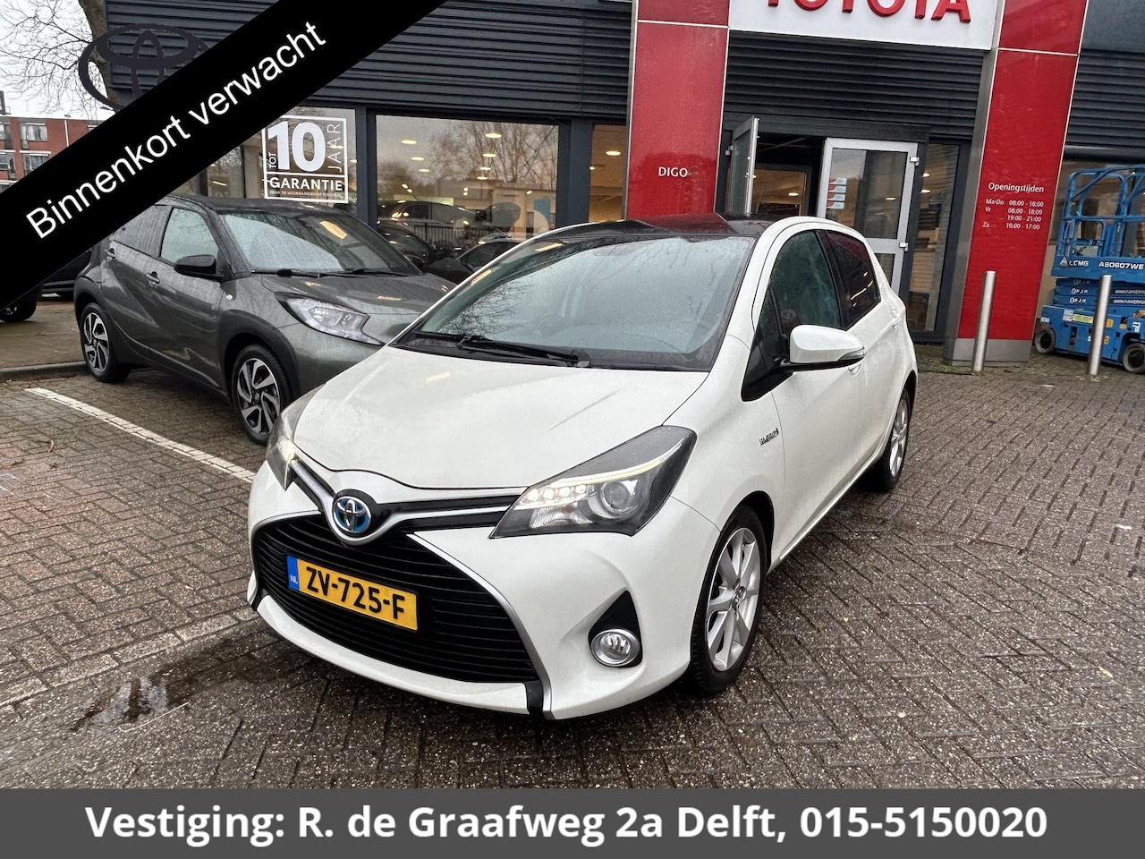 Toyota Yaris - 1.5 Hybrid Dynamic | Panoramadak | Cruise Control | Navigatie | Camera | - AutoWereld.nl