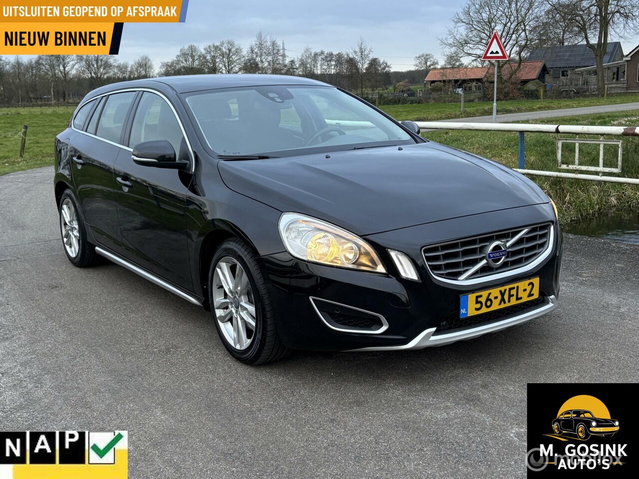 Volvo V60 - 1.6 T3 Momentum 1.6 T3 Momentum - AutoWereld.nl