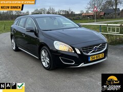 Volvo V60 - 1.6 T3 Momentum