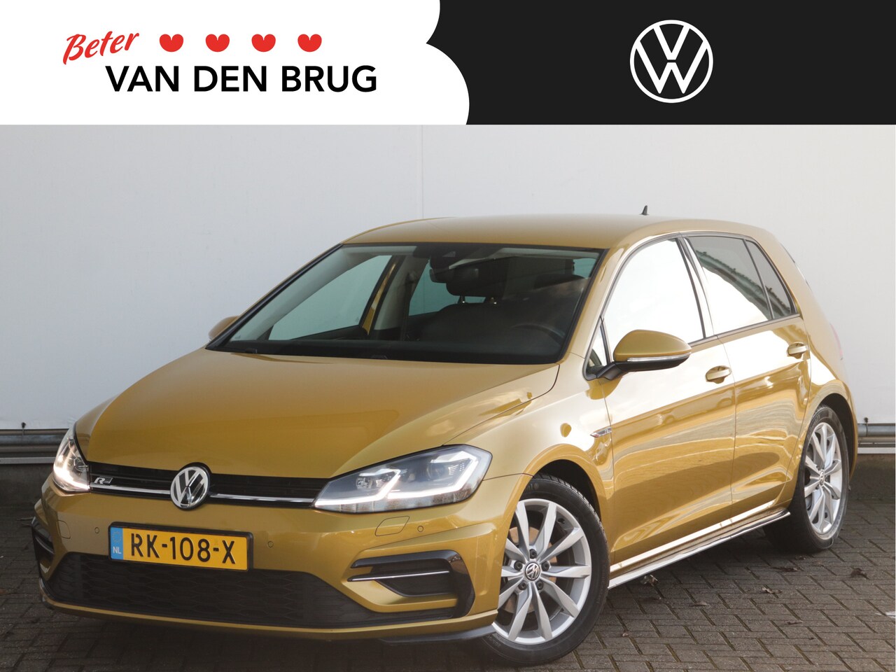 Volkswagen Golf - 1.4 TSI 150pk Highline Business R | R-line | Achteruitrijcamera | LED | Stoelverwarming | - AutoWereld.nl