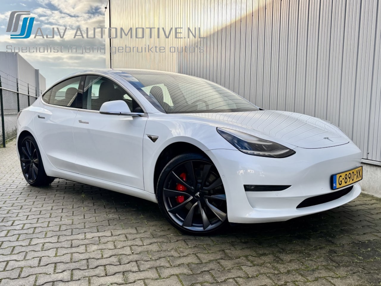 Tesla Model 3 - Long Range RWD LONG RANGE PERFORMANCE AWD 462PK! SUPERNETJES! - AutoWereld.nl