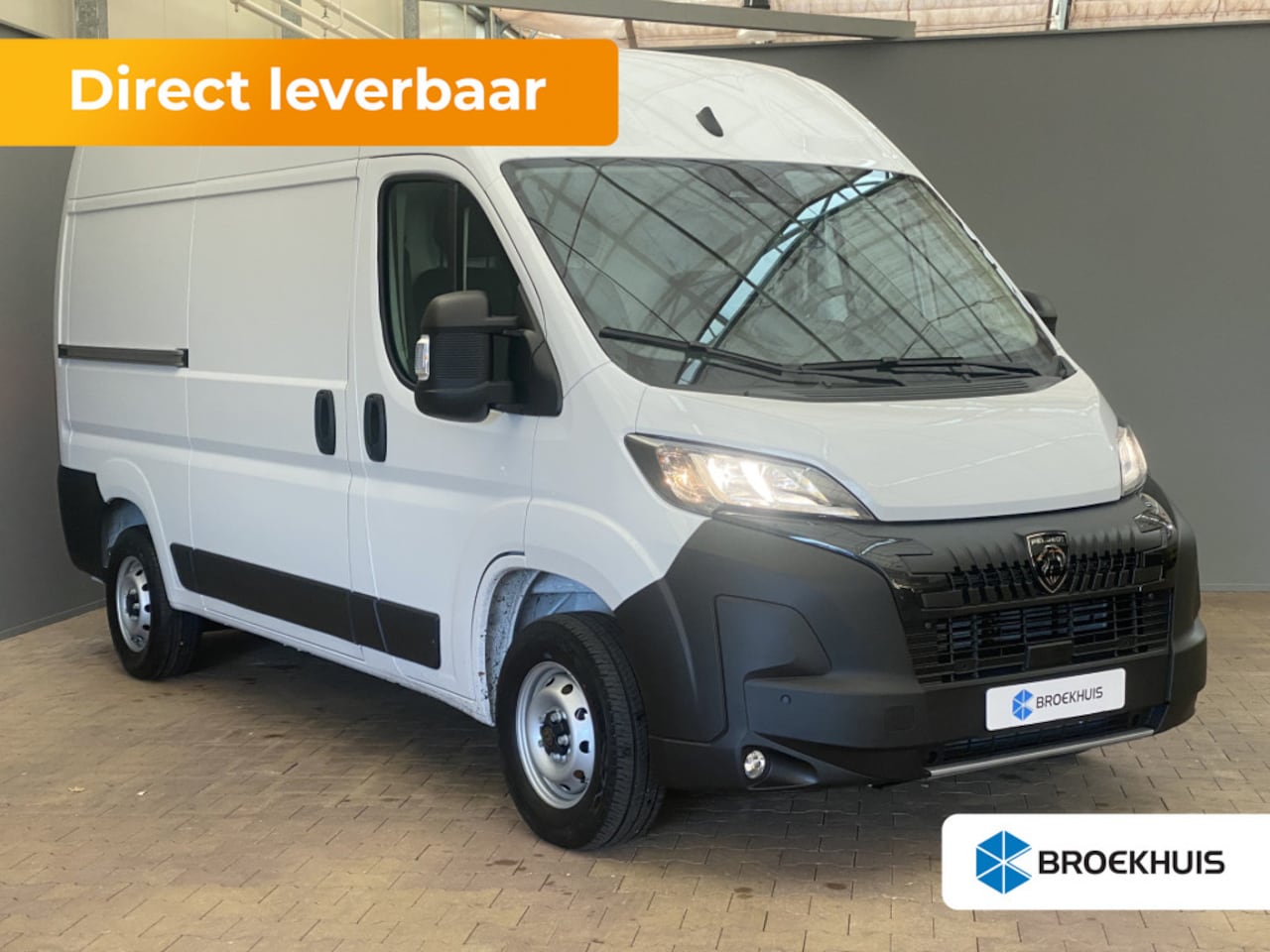 Peugeot Boxer - 2.2 BlueHDi 140 S&S L2H2 3.5t Peugeot Boxer 2.2 BlueHDi 140 S&S L2H2 3.5t| Apple Carplay/A - AutoWereld.nl