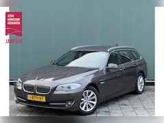 BMW 5-serie Touring - BWJ 2013 | 520i 184PK AUTOMAAT | LEER | TREKHAAK | CLIMA | NAVI | EL KOFFERKLEP | CRUISE |