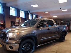 Toyota Tundra - 4X2 128.274mijl