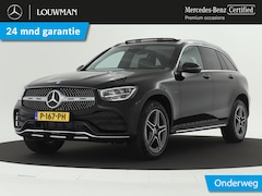 Mercedes-Benz GLC-klasse - 300 e 4MATIC Business Solution AMG | Panoramadak | Lichtmetalen velgen | Navigatie | Parki