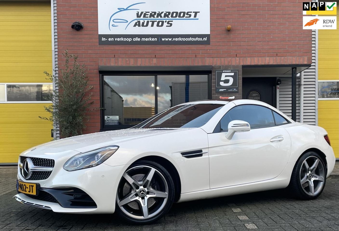 Mercedes-Benz SLC - 200 amg. camera. stoel/nek verwarming. clima - AutoWereld.nl