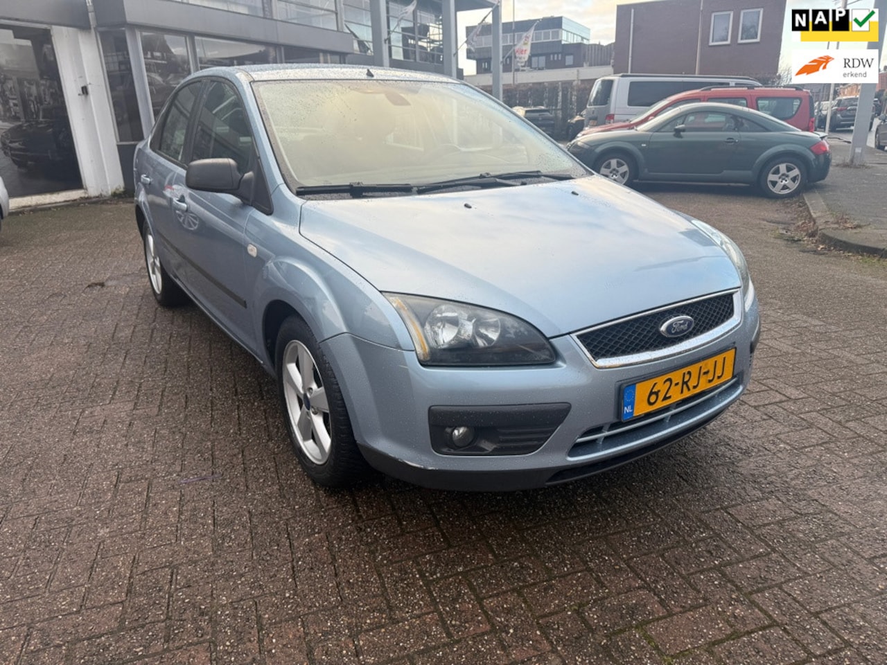 Ford Focus - 1.6-16V First Edition LAGEKM** - AutoWereld.nl