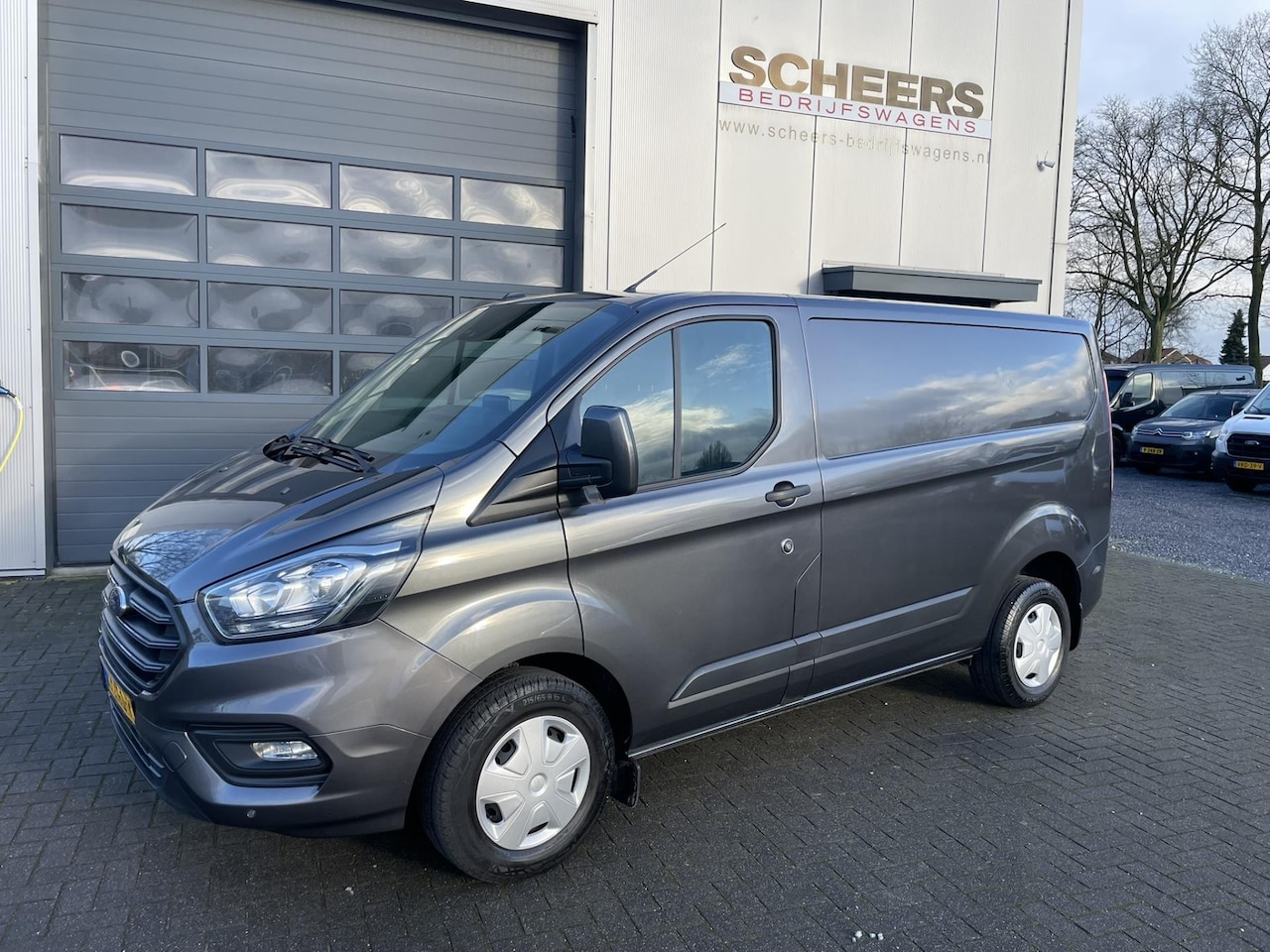 Ford Transit Custom - 280 2.0 TDCI 130PK L1H1 Trend | Navigatie | Camera | PDC - AutoWereld.nl