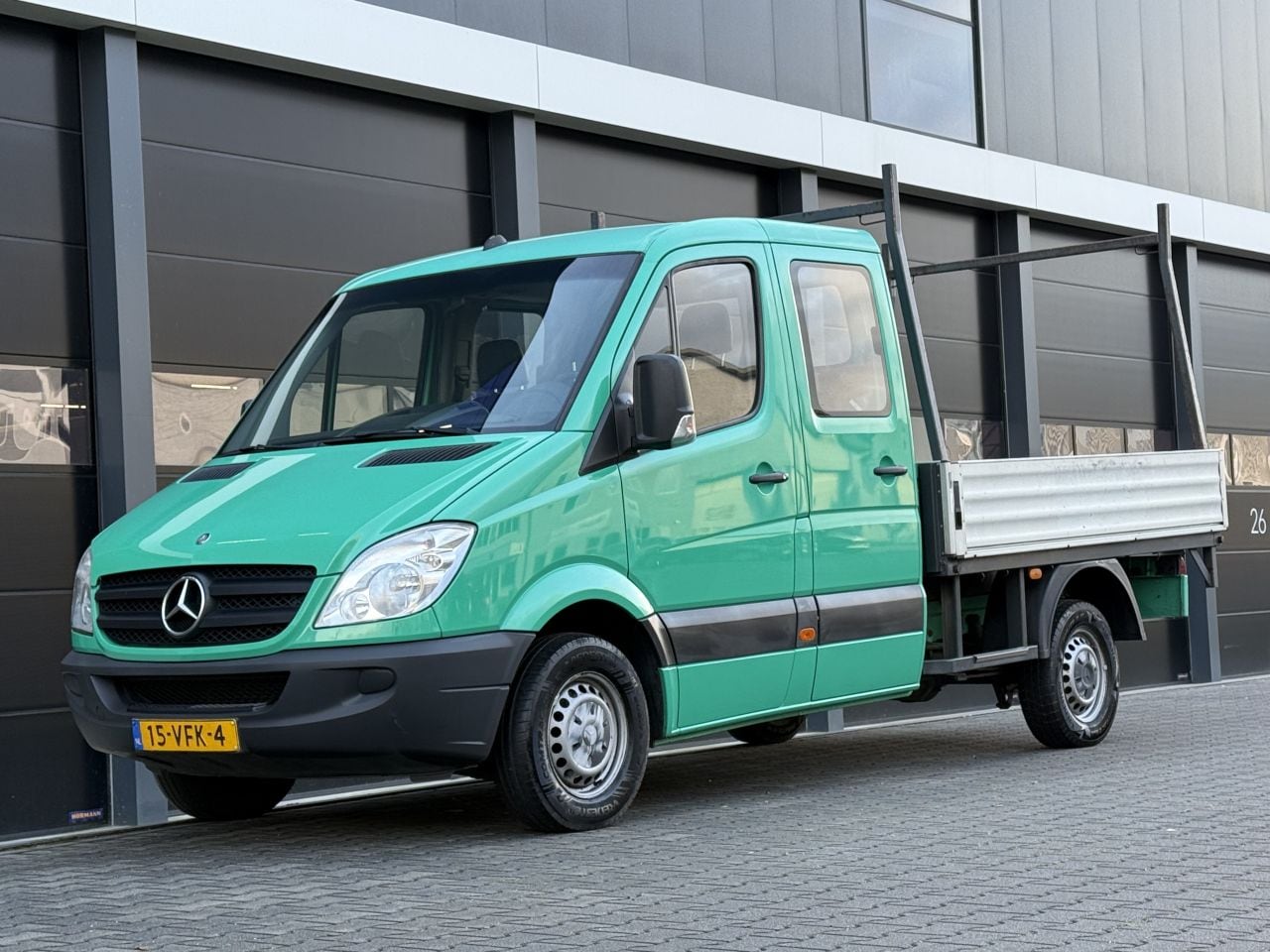 Mercedes-Benz Sprinter - 2.2 CDI 209 Pick-Up DC - AutoWereld.nl