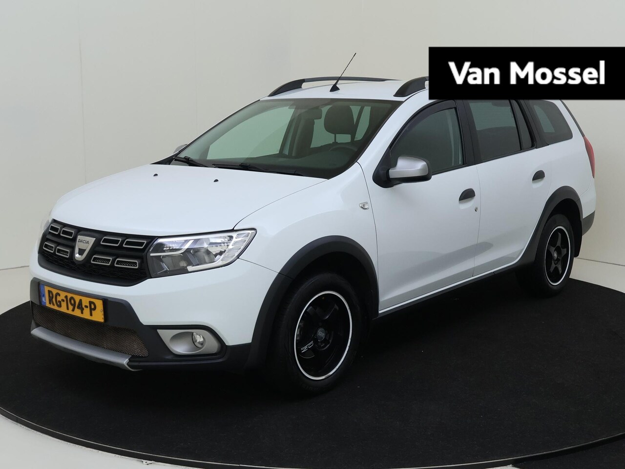 Dacia Logan MCV - 0.9 TCe Stepway Navigatie / Camera / Airco / Bluetooth / Parkeersensoren Achter / 1ste Eig - AutoWereld.nl