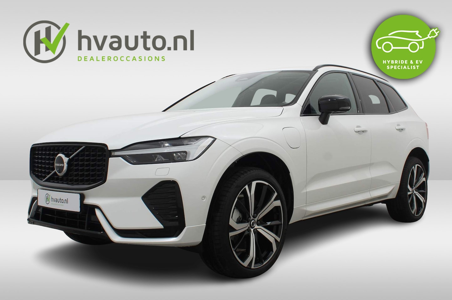 Volvo XC60 - 2.0 RECHARGE T8 455PK AWD ULTRA DARK AUT8 | Luchtvering | Massage | Nappa Leer met stoelko - AutoWereld.nl