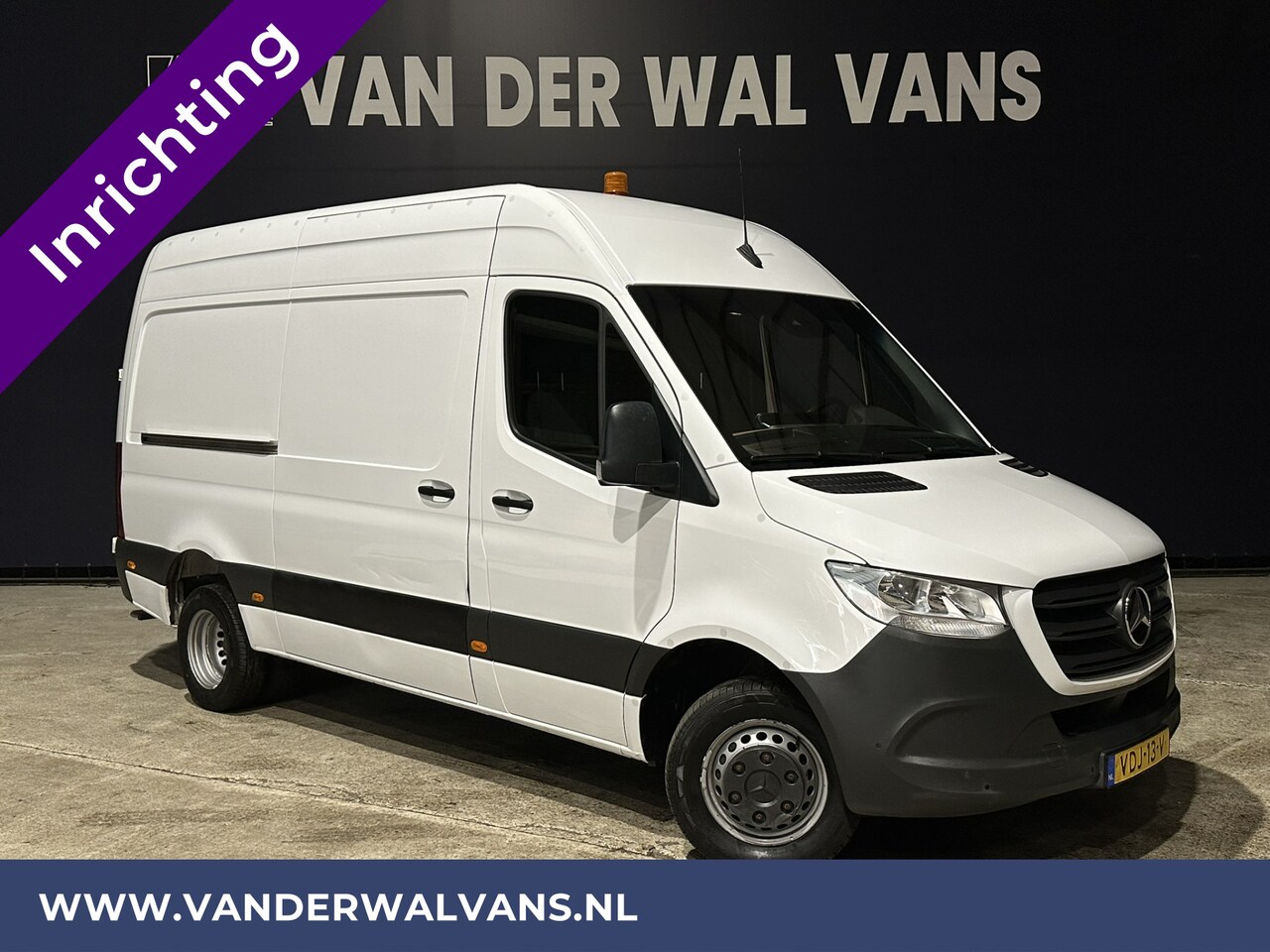 Mercedes-Benz Sprinter - 516 CDI 164pk 3500kg Trekhaak L2H2 Dubbel Lucht Inrichting Euro6 Airco | Camera | Apple Ca - AutoWereld.nl