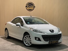 Peugeot 207 CC - 1.6 VTi Noir & Blanc CABRIO, PDC, LEDER, TREKHAAK, NAP